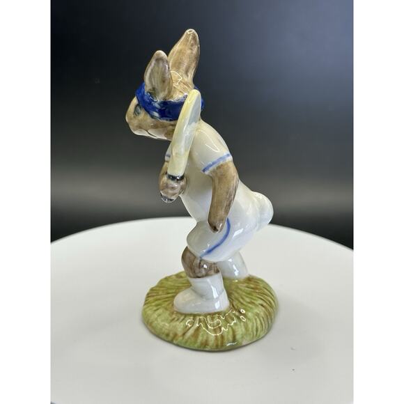 Royal Doulton "Ace Bunnykins" Porcelain Rabbit Tennis Player Figurine 1985 UK - Picture 3 of 9
